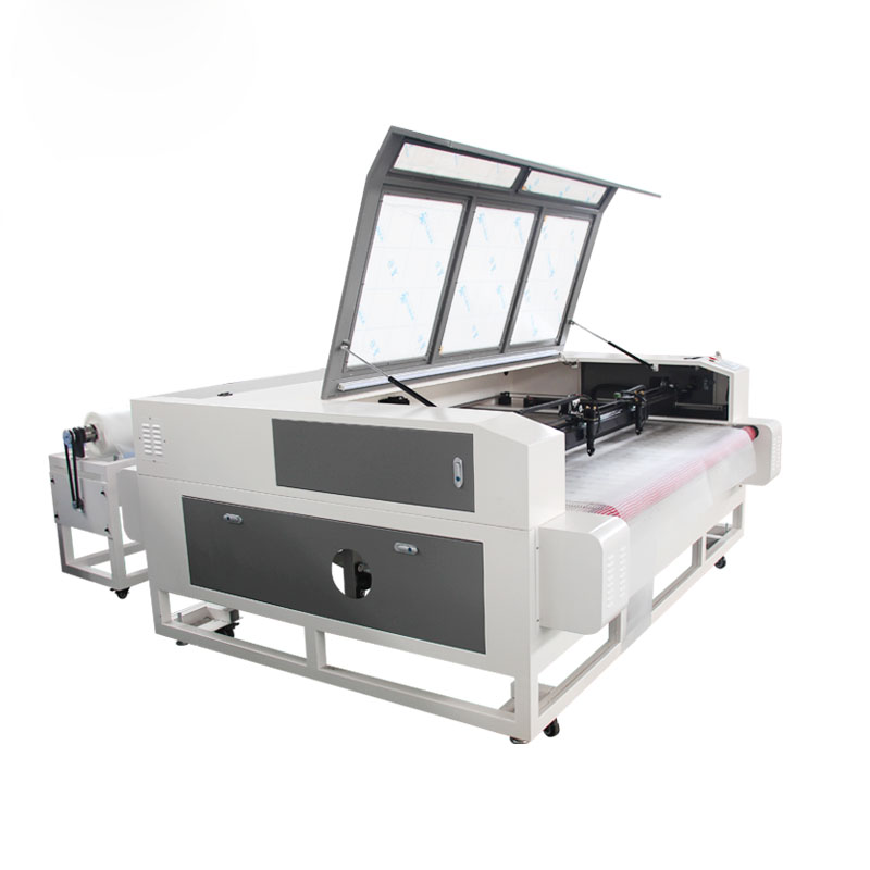 1600*1000 Automatic Apparel In - Industrial Laser Fabric Cutting Machine recension och pris